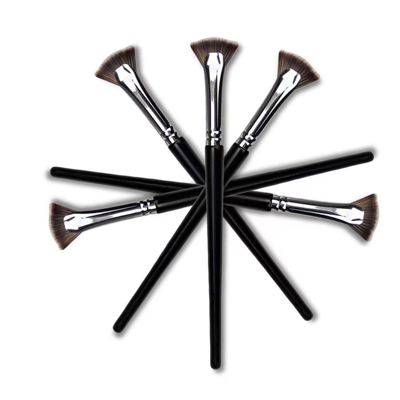 ~1PC Fan-shaped Eyelash Brush  - Beauty No Makeup review and price